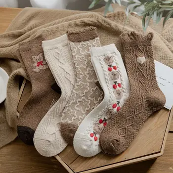 Зимни Топли Пухкави Чорапи-Меки Дишащи Модни Сладки Еластични дамски кавайные чорапи в Корейски Стил